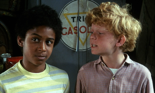 cap The.Biscuit.Eater.1972.1080p.AMZN.WEB DL.DDP2.0.H.264 ETHiCS 00 13 16 01.png