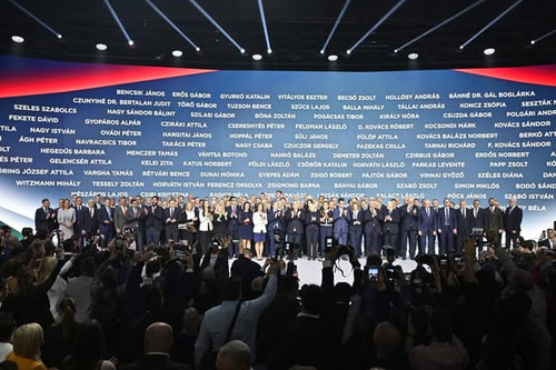 612178281 122323693262011138 1512937037739504577 n.jpg?stp=dst jpg s590x590 tt6& nc cat=106&ccb=1 7&.jpg