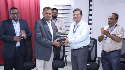 G TS 6lakAAnpTd?format=jpg.jpg