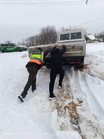 611167146 1215563630746840 2901282000208844682 n.jpg?stp=dst jpg s590x590 tt6& nc cat=1&ccb=1 7& nc .jpg