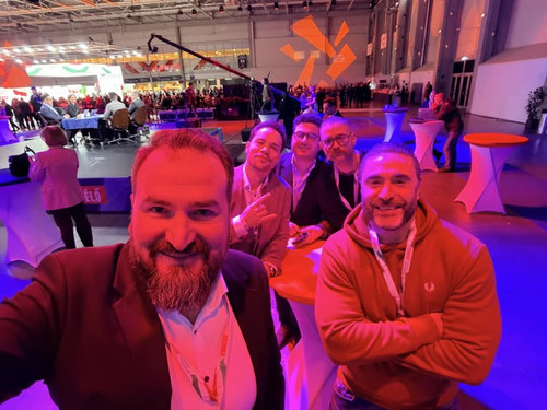 613466836 880768707866831 1302408942770697328 n.jpg?stp=cp6 dst jpg s720x720 tt6& nc cat=100&cb2=99b.jpg