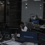 Industry.S01E01.Induction.2160p.HMAX.WEB DL.CZ EN.DD+5.1.DoVi.HDR.H.265 playWEB.mkv 20260110 121132.