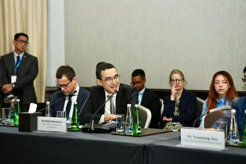 G SkDpMacAA5Gbr?format=jpg.jpg