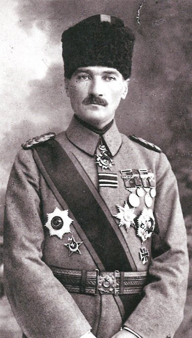 G ONNClWYAEl84 ?format=jpg.jpg