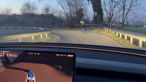 DSN8qCKfpv I6 EE.jpg