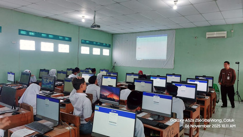 WhatsApp Image 2025 11 18 at 10.27.59.jpg