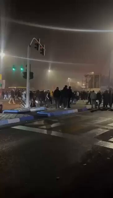 ervOgQ SWLGorU6Z.jpg