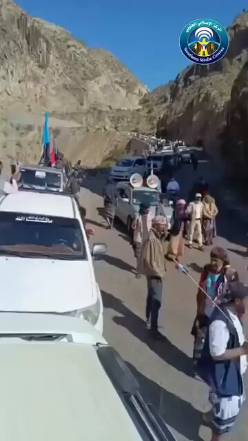 DY p09d8ZH7Mc4jF.jpg