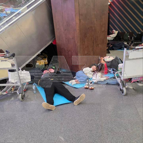 G TR8L7XgAAW5Sl?format=png.png