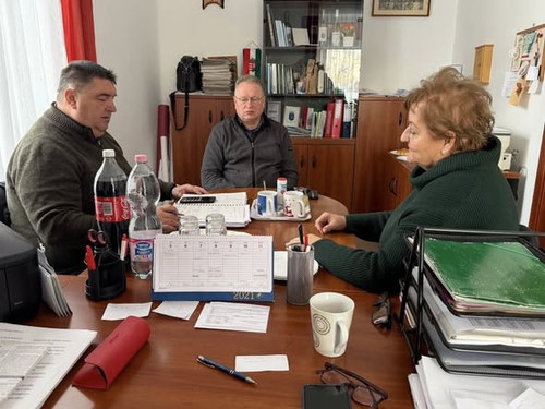 612213322 1276320260982957 4473357548754736547 n.jpg?stp=cp6 dst jpg s590x590 tt6& nc cat=102& nc cb.jpg