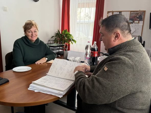 612487922 1276320264316290 123925653614048991 n.jpg?stp=cp6 dst jpg s590x590 tt6& nc cat=103& nc cb=.jpg