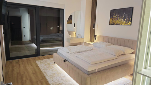 8bf5b5fe 7dab 40fe ba6a 883e8efb9c74.jpg