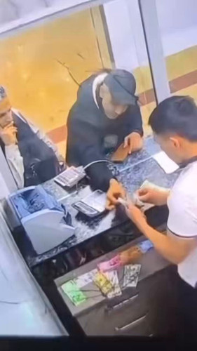 wmIo98TTn8Lu UZ7.jpg