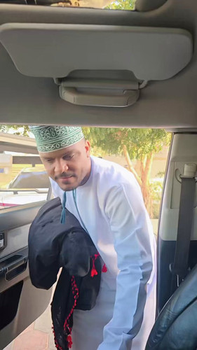 uG1Eey Xo7IRrr K.jpg