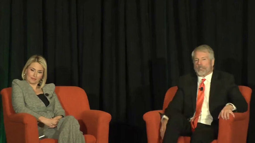 CD1LoLyJRRX lPq2.jpg