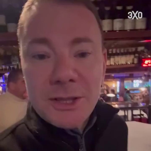vHzQJDMhfEyTPGa1.jpg