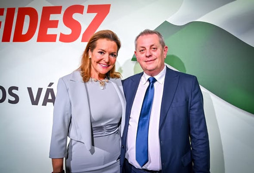 614183960 1802678217342861 6861638542407287816 n.jpg?stp=dst jpg s590x590 tt6& nc cat=111&ccb=1 7& n.jpg