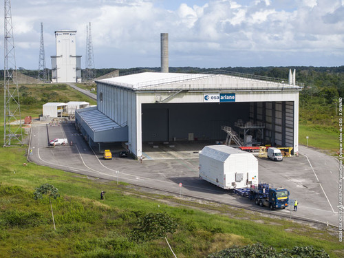 G JyR0bXYAA Jxm?format=jpg.jpg