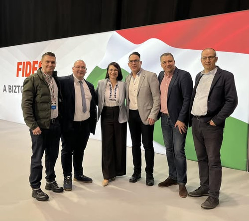 612975918 1426412662823513 8324044155101256281 n.jpg?stp=cp6 dst jpg s565x565 tt6& nc cat=100&ccb=1 .jpg