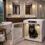 1층 욕실에 있는 펫드라이룸 안에 있는 레오모습.png