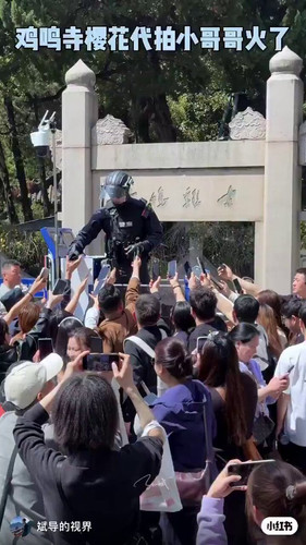 OtK Y SoGdN5xv j.jpg