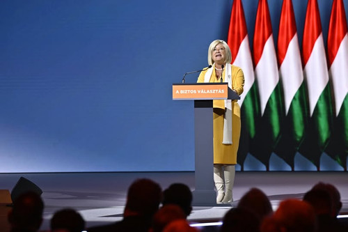 613602043 1461776955308848 7415345579093245637 n.jpg?stp=dst jpg p180x540 tt6& nc cat=109&ccb=1 7& n.jpg