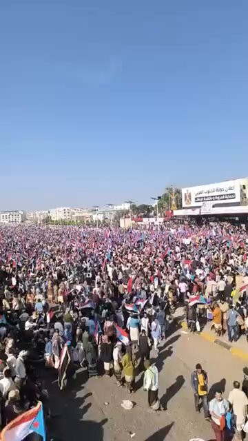 gaqC7ENe7c8 waH7.jpg