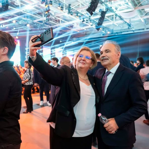 614852865 1422585039238558 5844837373247572463 n.jpg?stp=dst jpg s590x590 tt6& nc cat=100&ccb=1 7& n.jpg