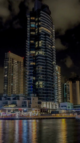 F8nlpjjB8Vv Fclm.jpg