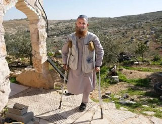 كتب جدعون ليفي في هآرتس عن جرائم المستوطنين: أبو السعيد فقد ساقه نتيجة إطلاق نار من قبل المستوطنين، وهم لا يتوقفون. يظهر شريط فيديو جندي إسرائيلي يلقى...