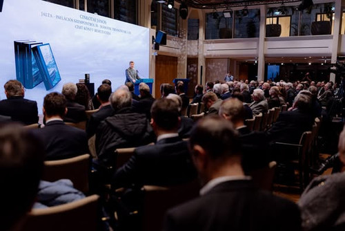 611745208 1436697131154731 1184858232720116998 n.jpg?stp=dst jpg s590x590 tt6& nc cat=106&ccb=1 7& n.jpg