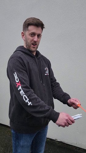 r6Xeb cF3fSH54is.jpg