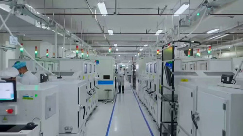 nudver34fGWYi7t .jpg