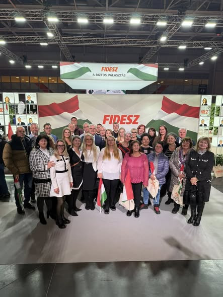 614459097 1427159862373709 7432768537290881595 n.jpg?stp=cp6 dst jpg s590x590 tt6& nc cat=109&ccb=1 .jpg