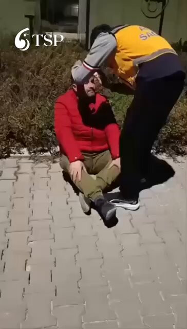 IAoSt2GhBST4k gM.jpg