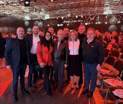 613094052 1409143183905034 2143746020978956092 n.jpg?stp=dst jpg s590x590 tt6& nc cat=100& nc cb=99b.jpg