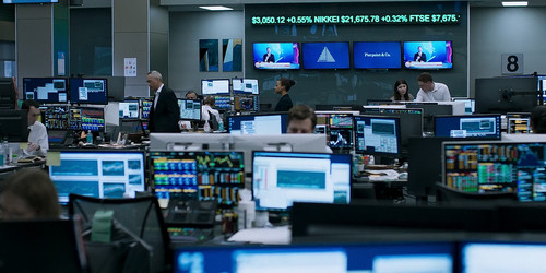 Industry.S02E02.The.Giant.Squid.1080p.AMZN.WEB DL.CZ EN.DD+5.1.x265 My.mkv 20260110 141617.230