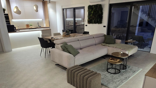 2f5bdbe4 2d36 4389 866b df60fba1d402.jpg