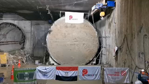 v01DZQH1wOvs 2ff.jpg