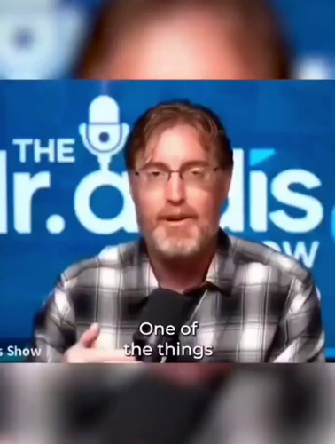 3aumBgWwUXjF4aNV.jpg