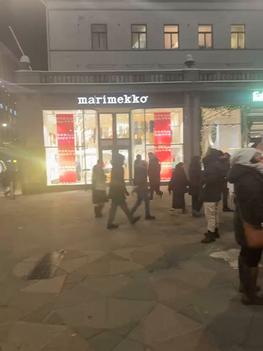 Bb08fefOzuJ fsie.jpg