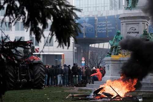 600374539 1459920426138600 1052916453922234741 n.jpg?stp=dst jpg s590x590 tt6& nc cat=102&ccb=1 7& n.jpg