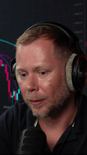 ZFbWLFe3rxenmgrD.jpg