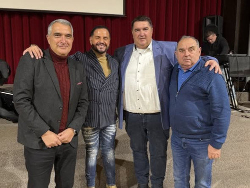 598335376 1260340415914275 1229289920209730201 n.jpg?stp=cp6 dst jpg s590x590 tt6& nc cat=103&ccb=1 .jpg