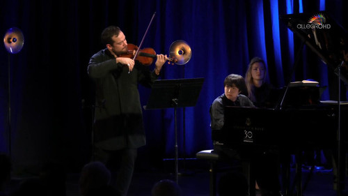 B2xz1Y mwsdayk6 .jpg