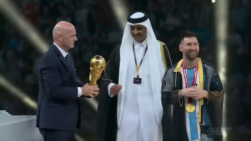 DHFZ7STyv zi8fkX.jpg