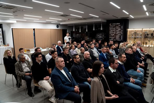 599931068 1483213313611880 6158261067876525420 n.jpg?stp=dst jpg s590x590 tt6& nc cat=111& nc cb=99b.jpg