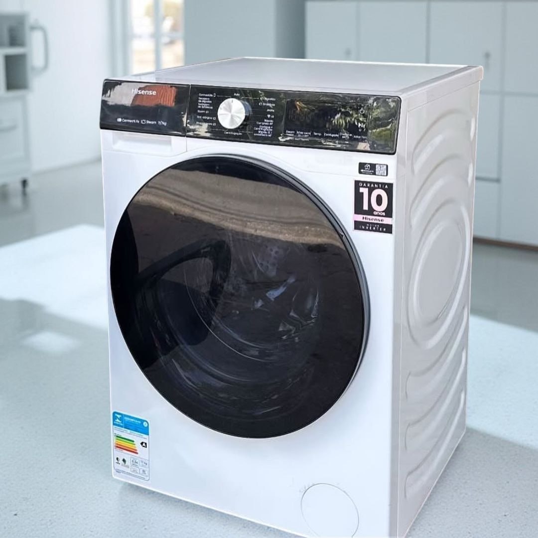 Hisense Lava e Seca, 11kg Lavagem/7kg Secagem, Wi-Fi, Steam, 13 Programas, Motor Inverter, Painel Touch, Branca WD3S11-127V