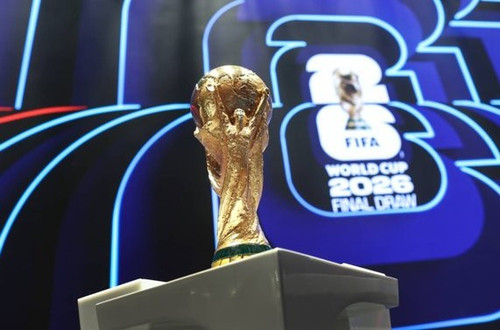 Football World Cup 2026 Trophy Exhibition Photo 06 Getty Images Website 17 Dec 2025 (JPG).jpg