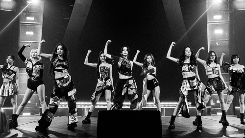 TW GoHard AmazonLive.png